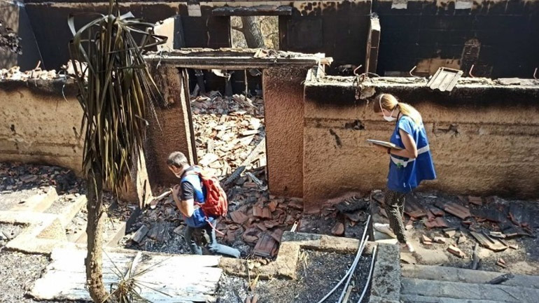 Έλεγχοι κτηρίων στις πυρόπληκτες περιοχές Βιλίων και Λαυρεωτικής