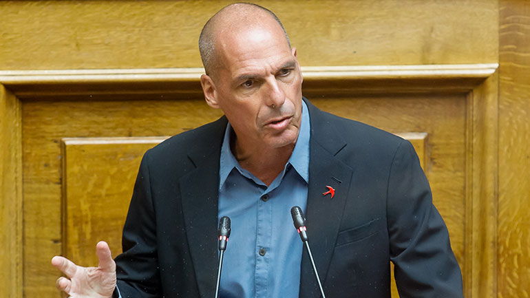 Βαρουφάκης: Οι φωτιές γίνονται μεγάλη ευκαιρία επέκτασης της χρεοδουλοπαροικίας στα δάση