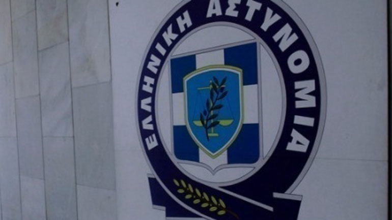 Η Βουλγαρία παρέδωσε στην Ελλάδα δύο μέλη διεθνούς κυκλώματος διακινητών Η Βουλγαρία παρέδωσε στην Ελλάδα δύο μέλη διεθνούς κυκλώματος διακινητών