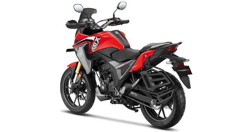 Από την αριστερή πλευρά υπάρχει ενσωματωμένη βάση βαλίτσας.