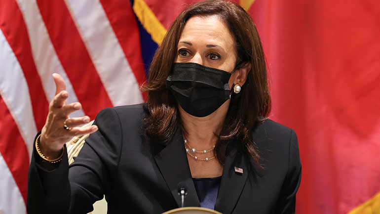 Κάμαλα Χάρις: Oι ΗΠΑ θα «εκφράζουν τη γνώμη τους» για τη Νότια Σινική Θάλασσα