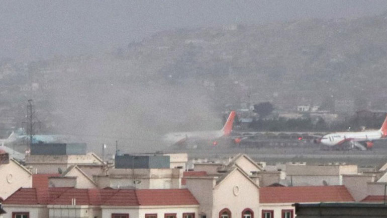 ΗΠΑ-Πεντάγωνο: Η επίθεση στην Καμπούλ διαπράχθηκε από βομβιστή αυτοκτονίας ΗΠΑ-Πεντάγωνο: Η επίθεση στην Καμπούλ διαπράχθηκε από βομβιστή αυτοκτονίας