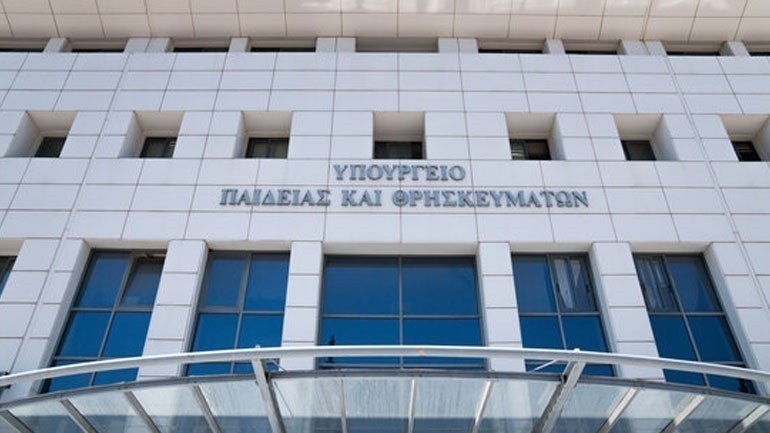 Για fake news κατηγορεί τον ΣΥΡΙΖΑ το υπουργείο Παιδείας