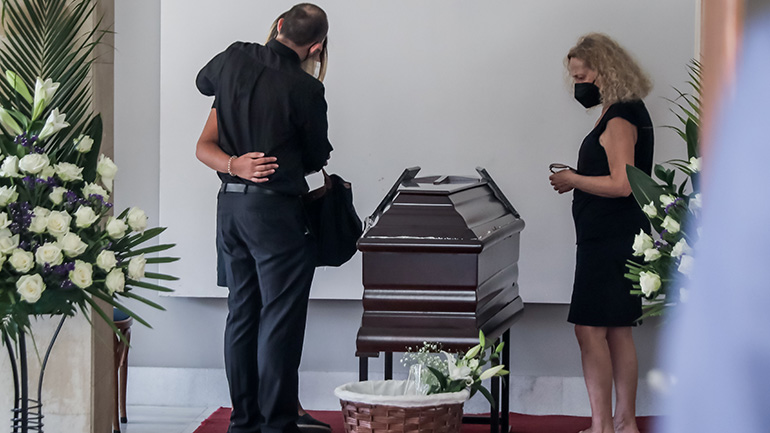 Το τελευταίο «αντίο» στον Ανέστη Βλάχο