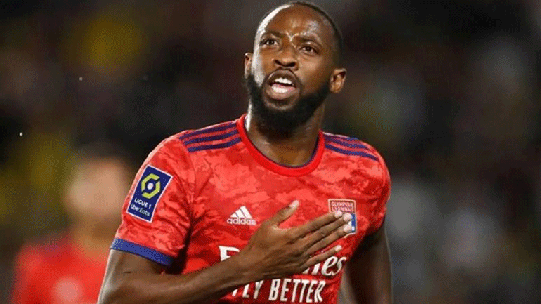 Πρώτη νίκη για τη Λιόν, 1-0 τη Ναντ