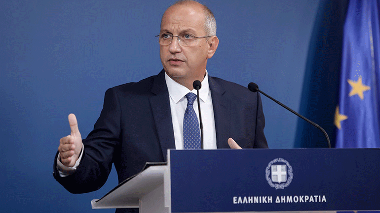 Οικονόμου: Εφαρμόζεται από 1η Σεπτεμβρίου η αναστολή καθηκόντων για όσους υγειονομικούς δεν έχουν εμβολιαστεί