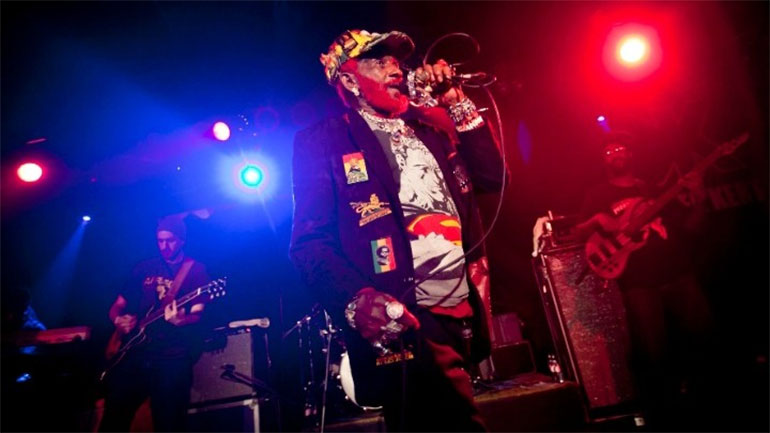 Πέθανε ο Λι «Scratch» Πέρι, ο σαμάνος της ρέγκε