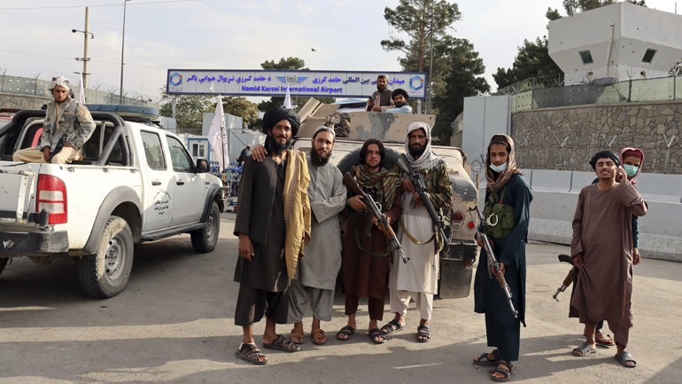 Αφγανιστάν: Η Βρετανία διεξάγει απευθείας συνομιλίες με τους Ταλιμπάν