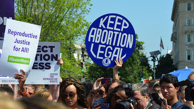 Σε ισχύ τέθηκε αμφιλεγόμενος νόμος στο Τέξας που απαγορεύει τις αμβλώσεις μετά την 6η εβδομάδα κύησης Σε ισχύ τέθηκε αμφιλεγόμενος νόμος στο Τέξας που απαγορεύει τις αμβλώσεις μετά την 6η εβδομάδα κύησης