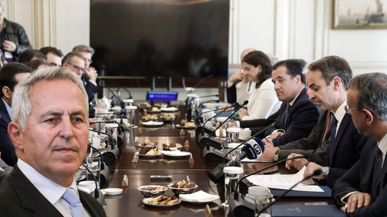 Η θεαματική αποτυχία του κυβερνητικού restart