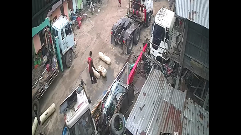 Φιάλη υγραερίου εκτοξεύεται σαν ρουκέτα