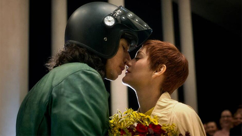 «Annette» του Λεός Καράξ, με τους Άνταμ Ντράιβερ, Μαριόν Κοτιγιάρ