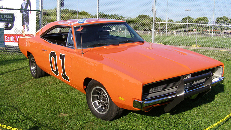 Ο τυφώνας Άιντα κατέστρεψε το θρυλικό αυτοκίνητο της τηλεοπτικής σειράς «Dukes» Ο τυφώνας Άιντα κατέστρεψε το θρυλικό αυτοκίνητο της τηλεοπτικής σειράς «Dukes»