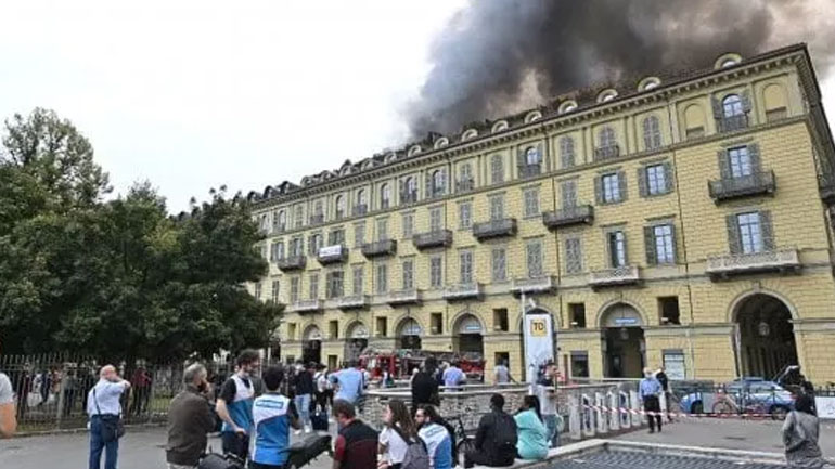 Ιταλία: Πυρκαγιά ξέσπασε σε πολυκατοικία στο κέντρο του Τορίνο – Πέντε τραυματίες Ιταλία: Πυρκαγιά ξέσπασε σε πολυκατοικία στο κέντρο του Τορίνο – Πέντε τραυματίες