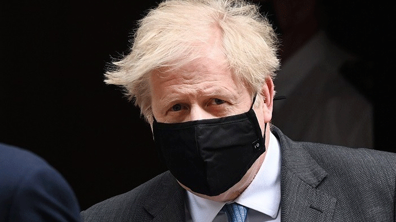 Ο Μπόρις Τζόνσον ζητάει από τη FIFA να δράσει κατά του ρατσισμού