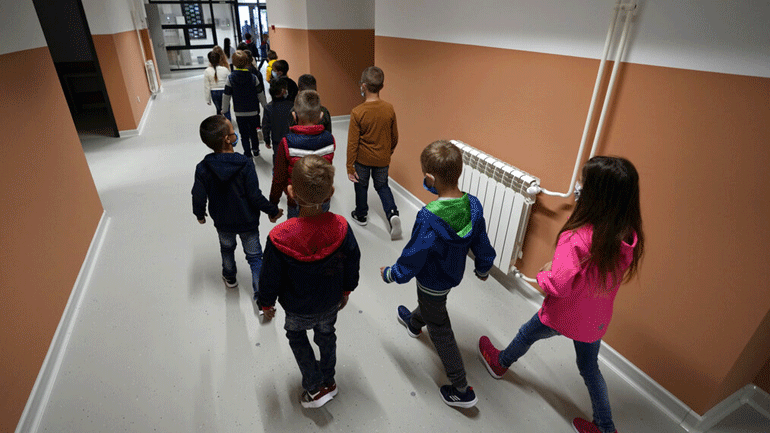 Ισπανία: Οι καταδικασθέντες για ενδοοικογενειακή βία δεν θα έχουν πια δικαίωμα να επισκέπτονται τα παιδιά τους