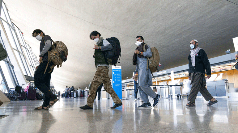 Γερμανία: Διχασμένη η κοινή γνώμη στο θέμα της υποδοχής μεγάλου αριθμού προσφύγων από το Αφγανιστάν