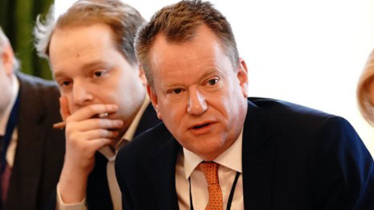 Ν. Φροστ: Το αδιέξοδο με το βορειοϊρλανδικό πρωτόκολλο, εμπόδιο στης σχέσεις Λονδίνου – ΕΕ