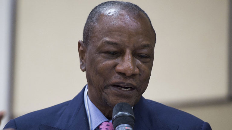 Γουινέα: Πραξικοπηματίες λένε πως συνέλαβαν τον πρόεδρο Κοντέ