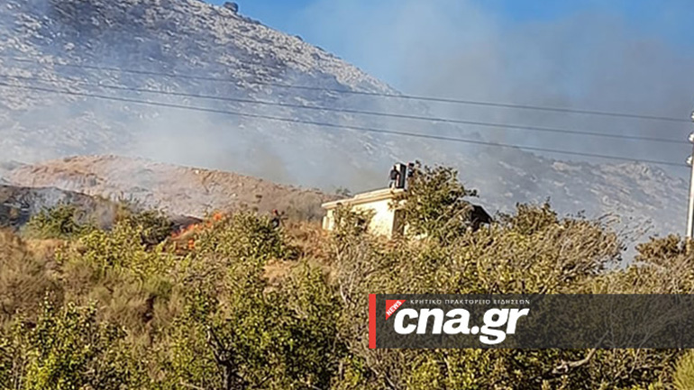 Λασίθι: Μεγάλη φωτιά κοντά στην περιοχή Ποτάμους