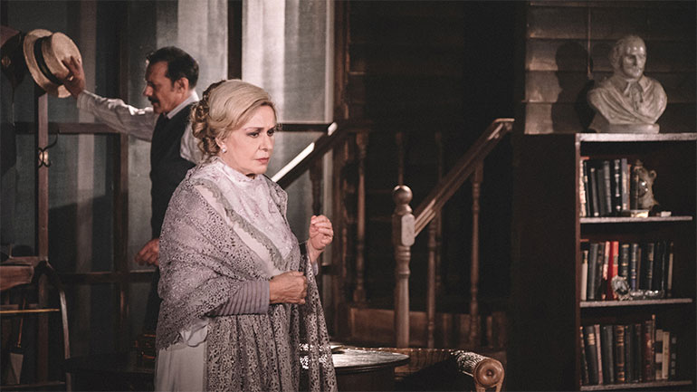 «Ταξίδι μιας μεγάλη μέρας μέσα στη νύχτα» με τους Βέρα Κρούσκα και Πέρη Μιχαηλίδη στα  Ιωάννινα