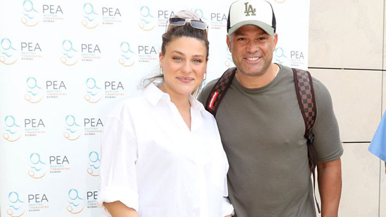 Εξιτήριο για τη Βαλεντίνη Παπαδάκη – Επέστρεψε στο σπίτι με τον γιο της Εξιτήριο για τη Βαλεντίνη Παπαδάκη – Επέστρεψε στο σπίτι με τον γιο της