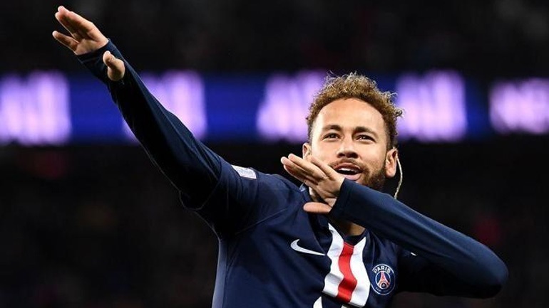 Η Παρί Σεν Ζερμέν είχε έσοδα 400 εκατ. ευρώ στην πρώτη σεζόν του Νεϊμάρ!