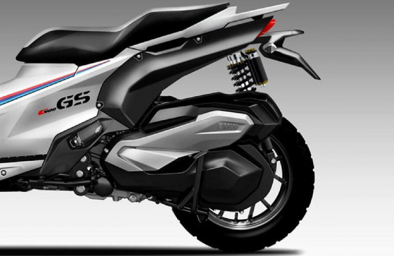 Ενισχυμένο το πίσω μέρος με μεγάλο ρυθμιζόμενο μονό αμορτισέρ και ελαστικά all terrain.