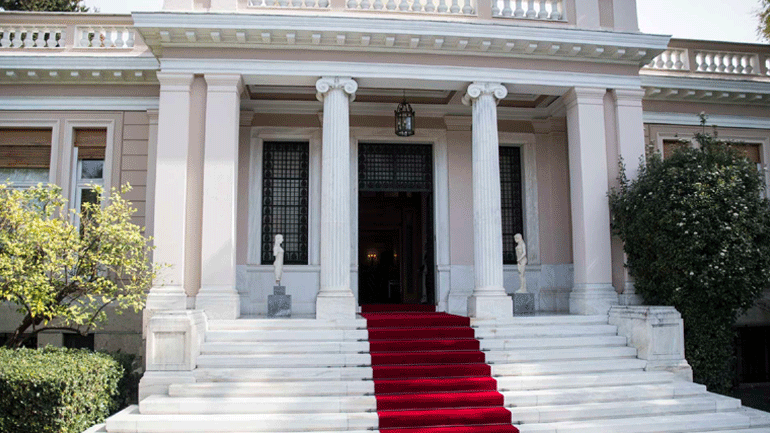 Στην Αθήνα οι Αμερικανοί γερουσιαστές Κ. Μέρφι και Τζ. Όσοφ