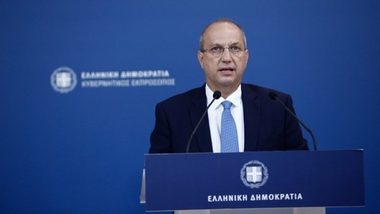 Οικονόμου: Ο κ. Τσίπρας θέλησε να δείξει ότι ενδιαφέρεται για τη μεσαία τάξη