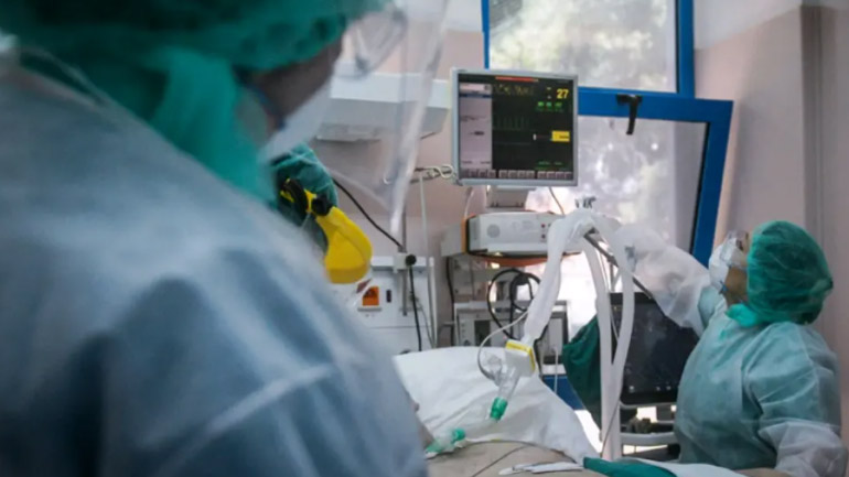 Κρήτη: Αχτίδα αισιοδοξίας για την έγκυο που νοσηλεύεται με κορωνοϊό