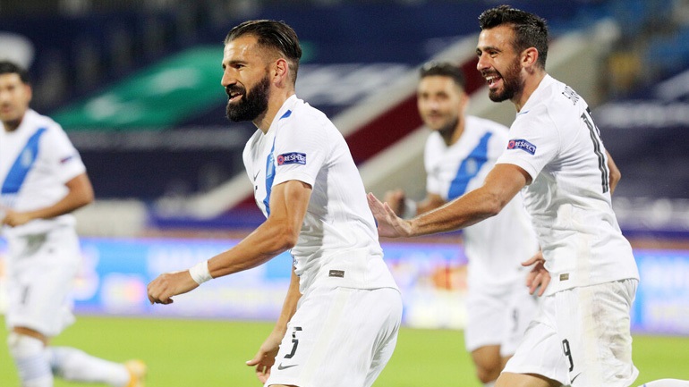 Υπογράφει στη Βαγιεκάνο ο Σιόβας