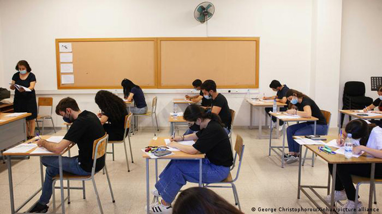 Κύπρος: Εντολή για αφαίρεση σελίδας σχολικού βιβλίου