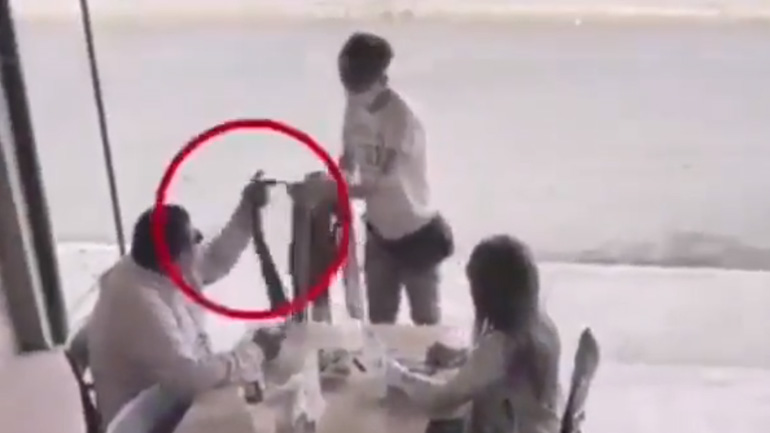 Ο πλανόδιος που υποτίμησε του έσωσε τη ζωή