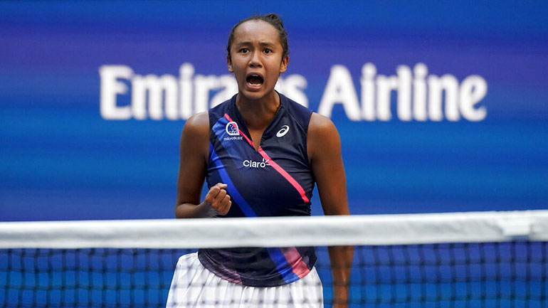 US Open: Στους 4 η Φερνάντεζ, απέκλεισε και τη Σβιτολίνα