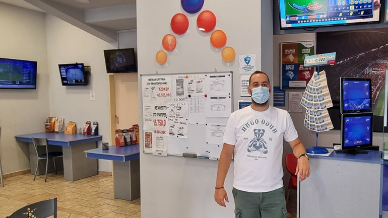 ΤΖΟΚΕΡ: Στο Κερατσίνι το «χρυσό» δελτίο των 5,1 εκατ. ευρώ – Τι λέει ο ιδιοκτήτης του τυχερού πρακτορείου ΟΠΑΠ