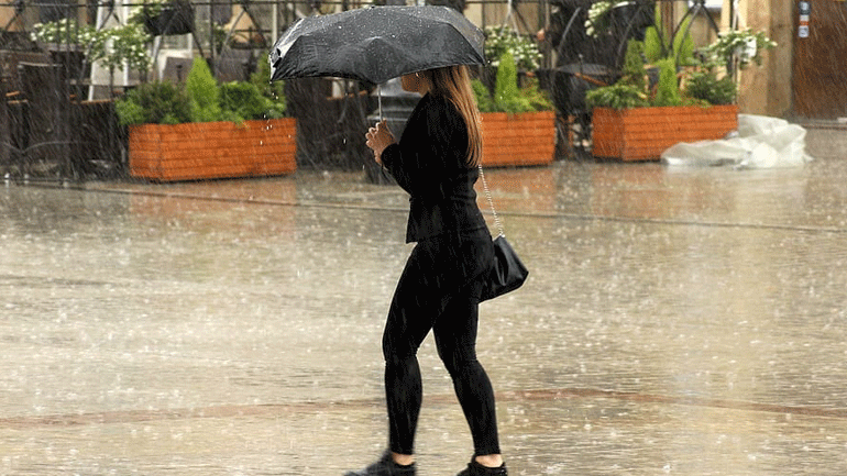 Έντονες βροχοπτώσεις σε Εύβοια και Πελοπόννησο