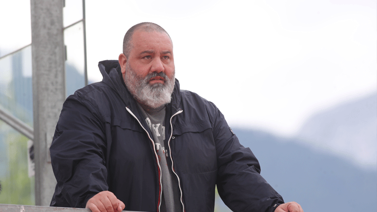 Η ανάρτηση του Καραπαπά για την υπόθεση του Σιαμπάνη και η απάντηση του Κυριάκου!