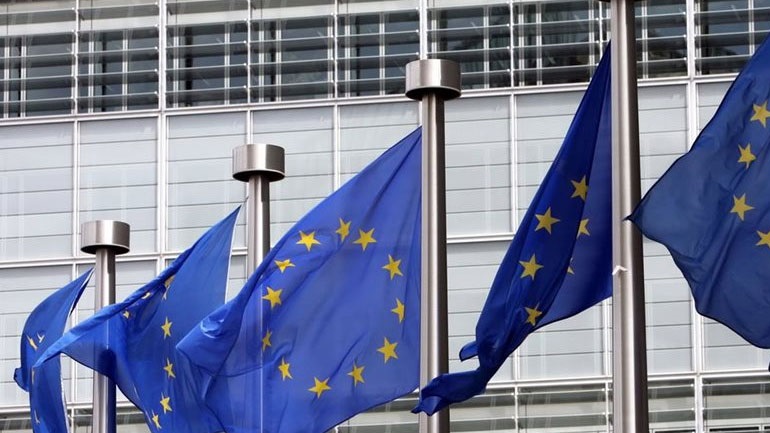 Η Βουδαπέστη καταδικάζει την πρόταση της ΕE για πρόστιμα στην Πολωνία για τη μεταρρύθμιση του δικαστικού της συστήματος