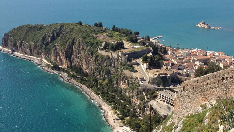 Μίνι lockdown σε Αργολίδα και Ευρυτανία