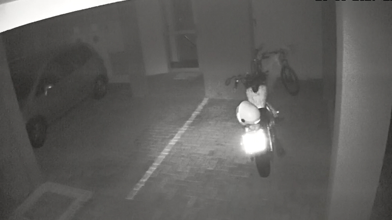 Παράξενο φαινόμενο σε πάρκινγκ