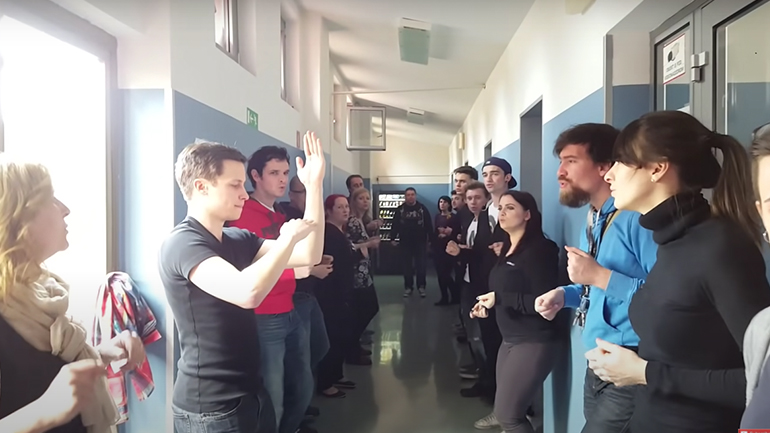 Ειδική φωνητική προθέρμανση χορωδίας 