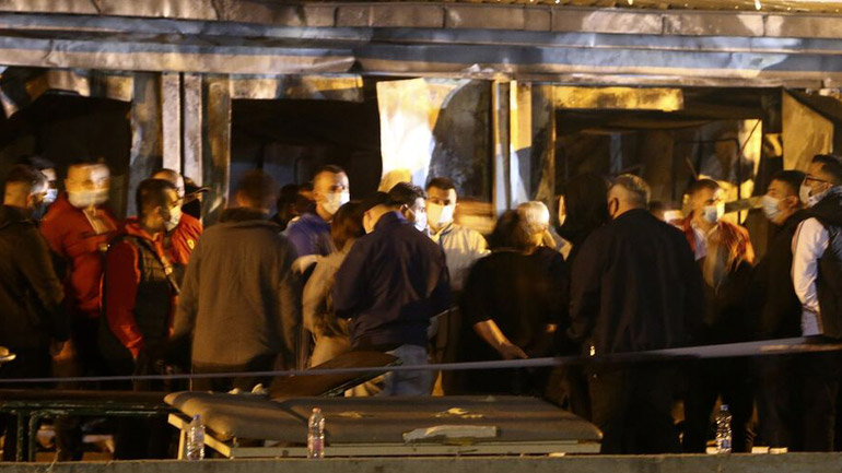 Τραγωδία στη Βόρεια Μακεδονία: Δέκα νεκροί από πυρκαγιά σε μονάδα για ασθενείς Covid-19 Τραγωδία στη Βόρεια Μακεδονία: Δέκα νεκροί από πυρκαγιά σε μονάδα για ασθενείς Covid-19