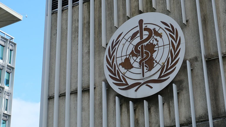 ΠΟΥ: Τα εμβόλια από μόνα τους δεν θα τερματίσουν την πανδημία