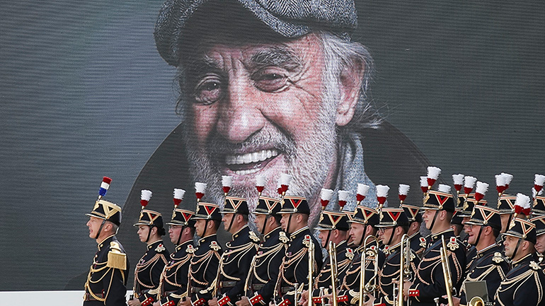 Τελέστηκε η κηδεία του Ζαν-Πολ Μπελμοντό