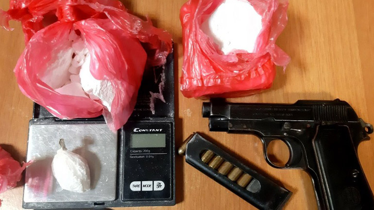 Οικογενειακή… επιχείρηση διακίνησης ναρκωτικών στην Κρήτη