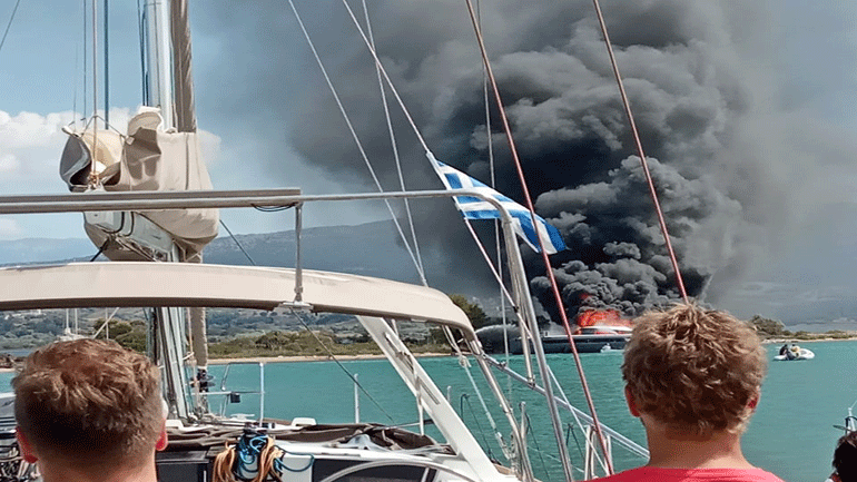 Πυρκαγιά σε σκάφος στη Λευκάδα