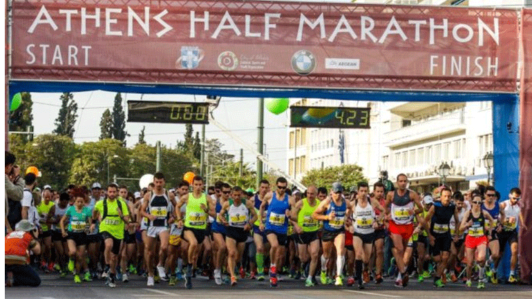 Το πρωί της Κυριακής ο Ημιμαραθώνιος της Αθήνας – Από φέτος θα είναι αφιερωμένος στον Μίκη Θεοδωράκη