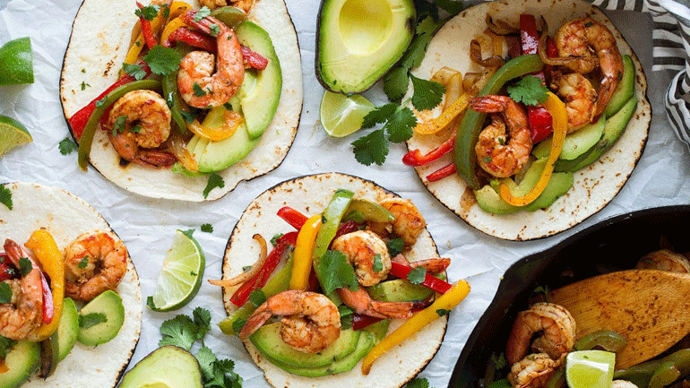 Homemade fajitas για μεξικάνικες βραδιές στο σπίτι