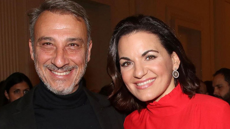 Εξιτήριο από το μαιευτήριο για την Όλγα Κεφαλογιάννη – Επέστρεψε στο σπίτι με τα δίδυμα